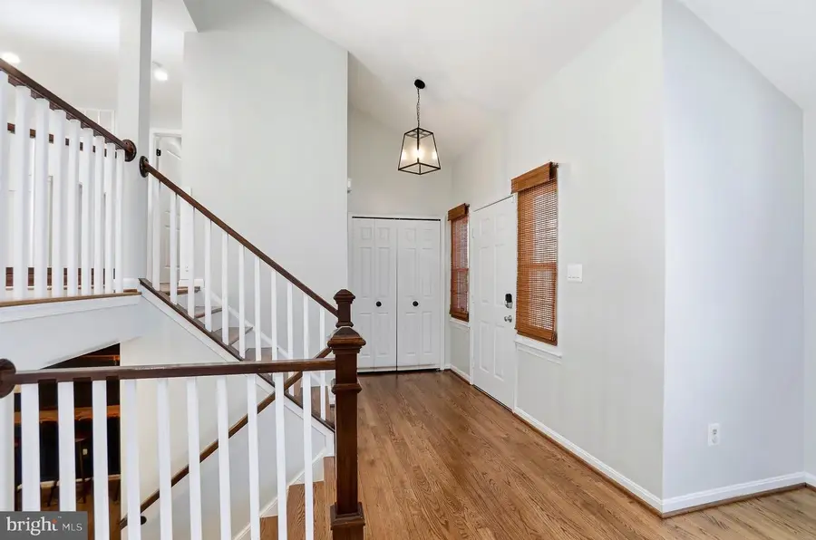 3203 Cinch Ring Ct, Oakton, VA 22124 - #2