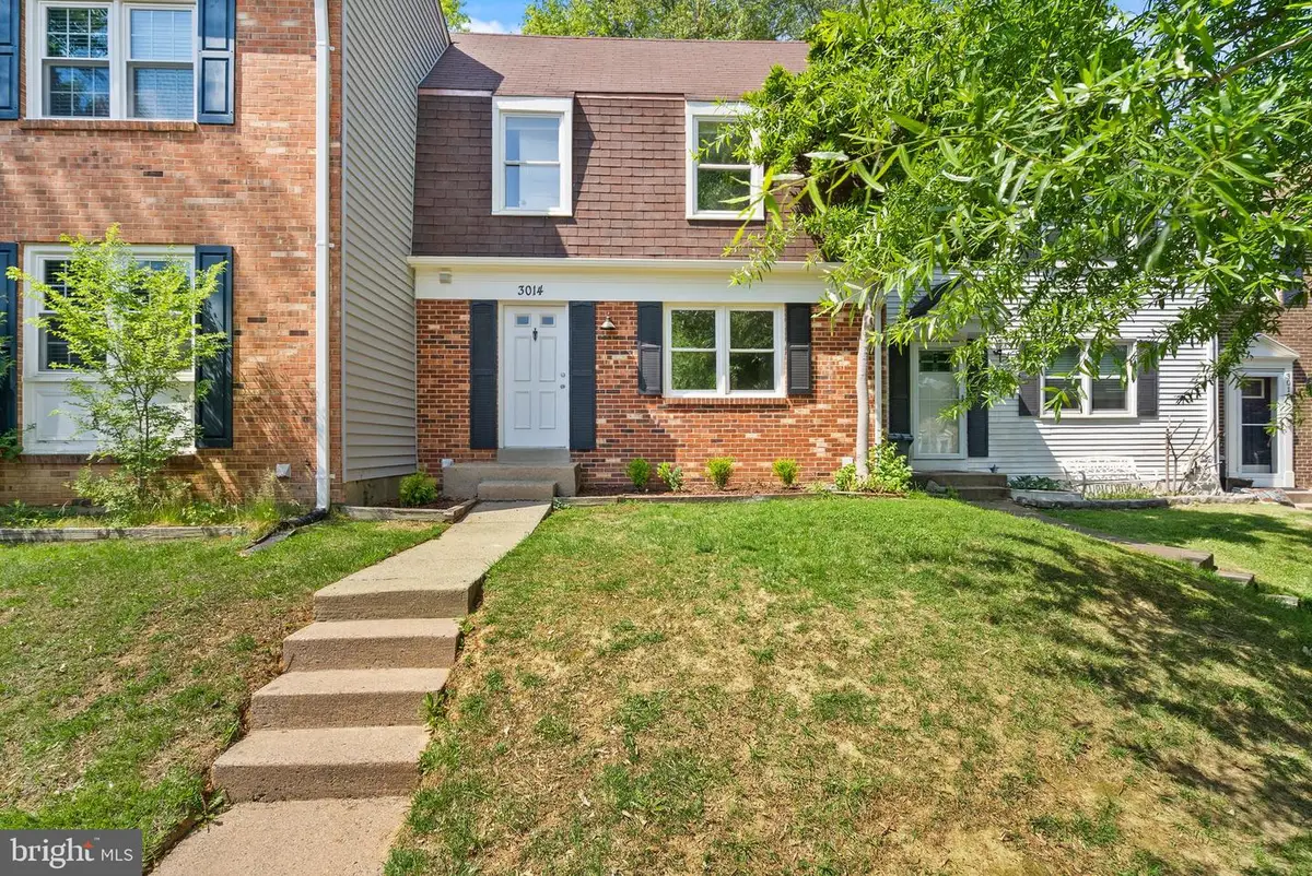 3014 Talking Rock Dr, Fairfax, VA 22031 - #1