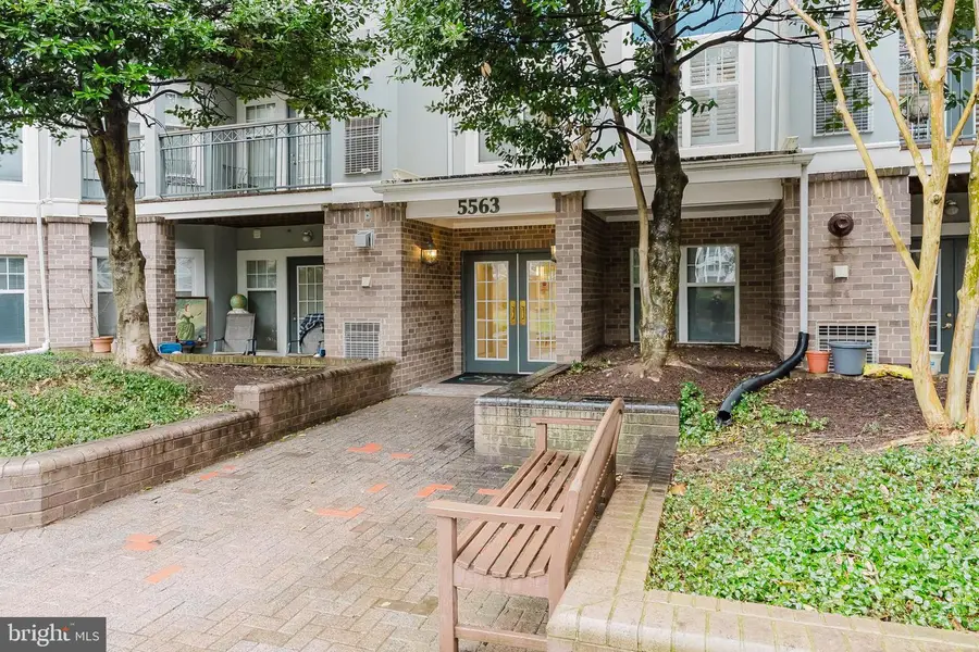 5563 Seminary Rd #406, Falls Church, VA 22041 - #2