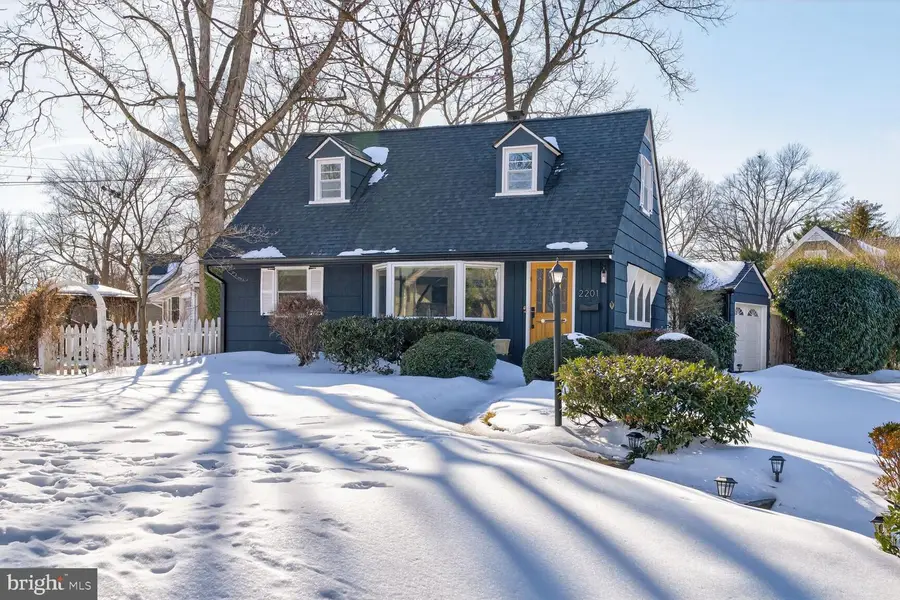 2201 Harvard Dr, Alexandria, VA 22307 - #2