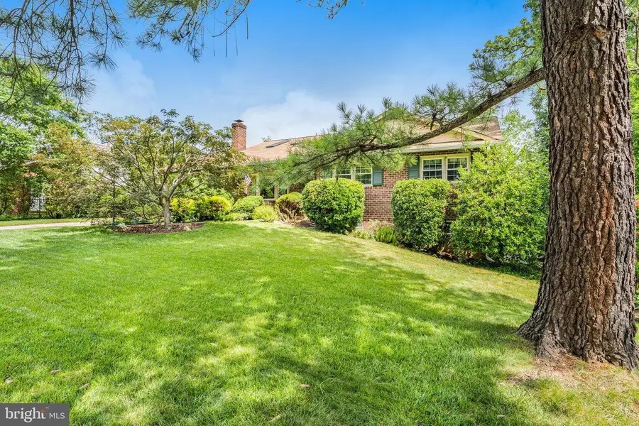 6804 Crossman St, Annandale, VA 22003 - #3