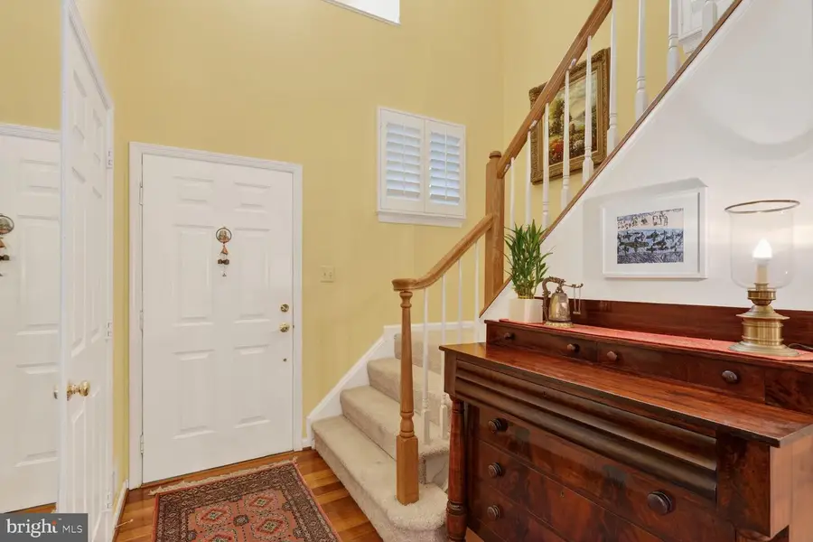 5409 Green Glen Ln, Alexandria, VA 22315 - #3