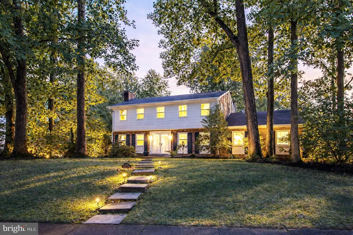 1400 Gower Ct, McLean, VA 22102 - #1