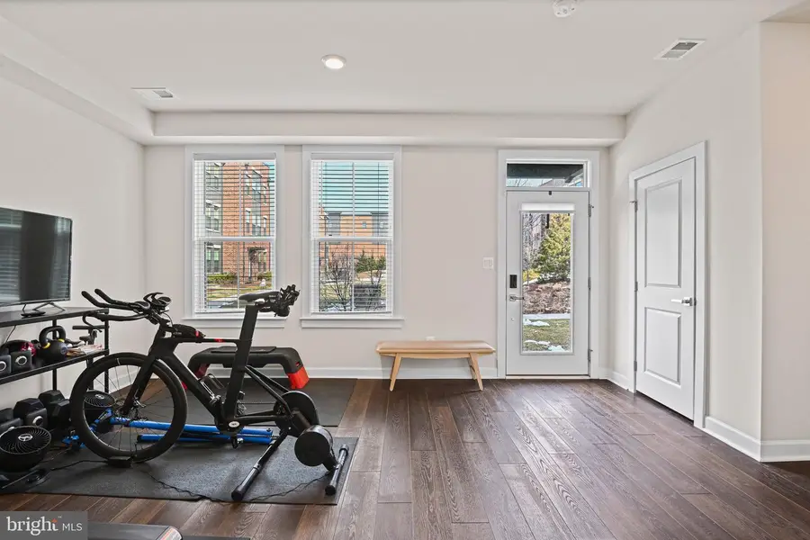 13007 Hattontown Sq, Herndon, VA 20171 - #2