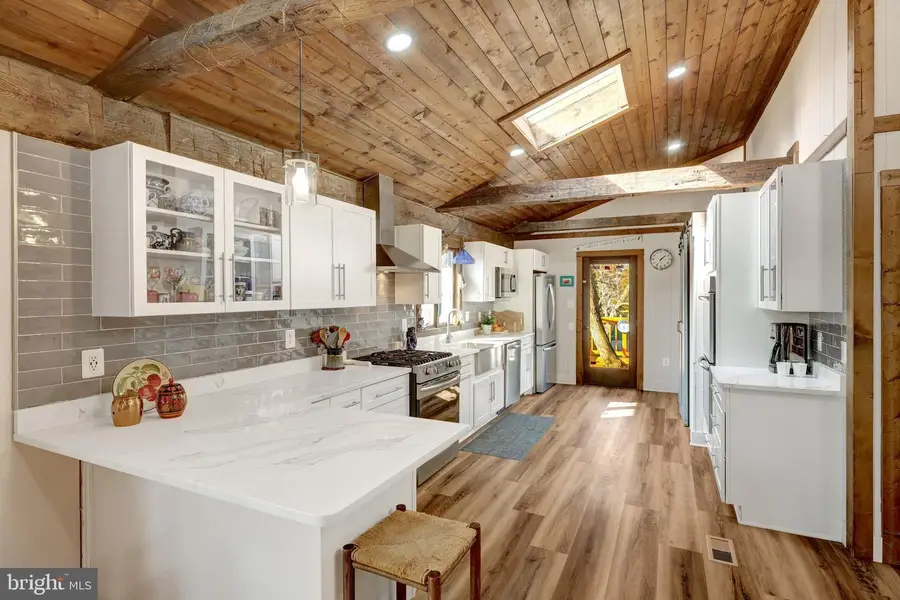 6918 Chelsea Rd, McLean, VA 22101 - #2