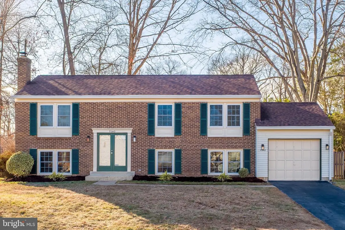 1540 Powells Tavern Pl, Herndon, VA 20170 - #1