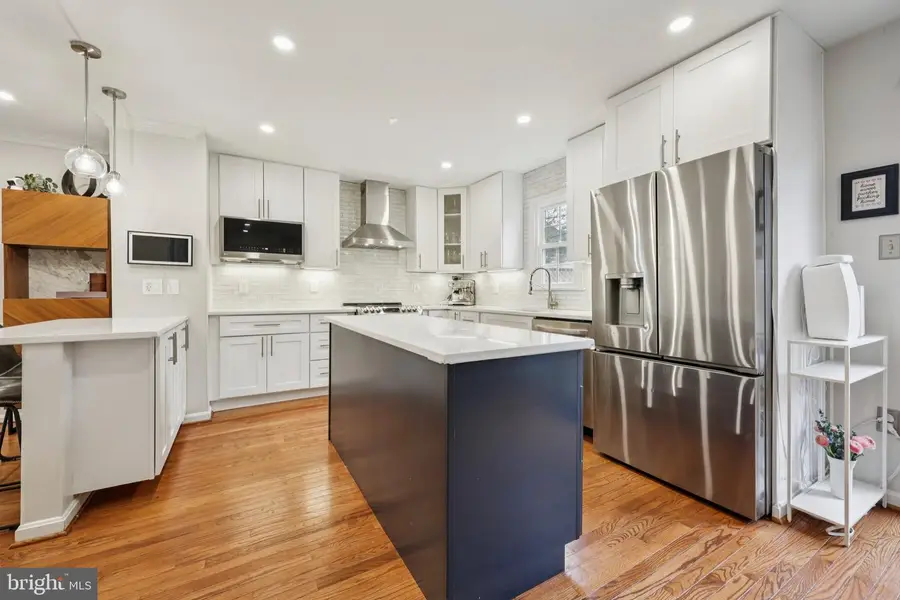 2010 Pieris Ct, Vienna, VA 22182 - #2