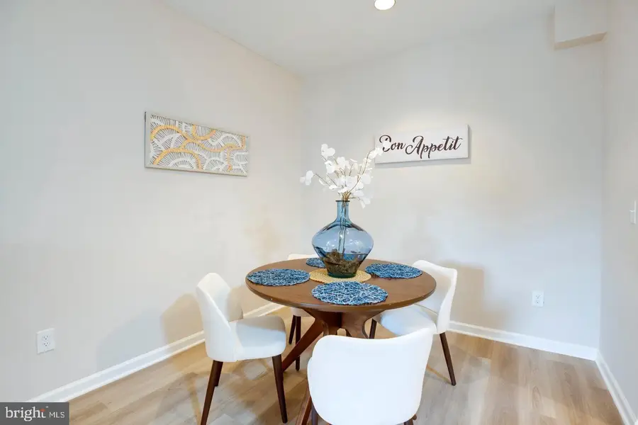 14301 Grape Holly Grv #23, Centreville, VA 20121 - #3