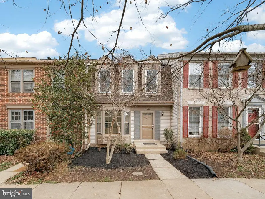 10278 Colony Park Dr, Fairfax, VA 22032 - #2