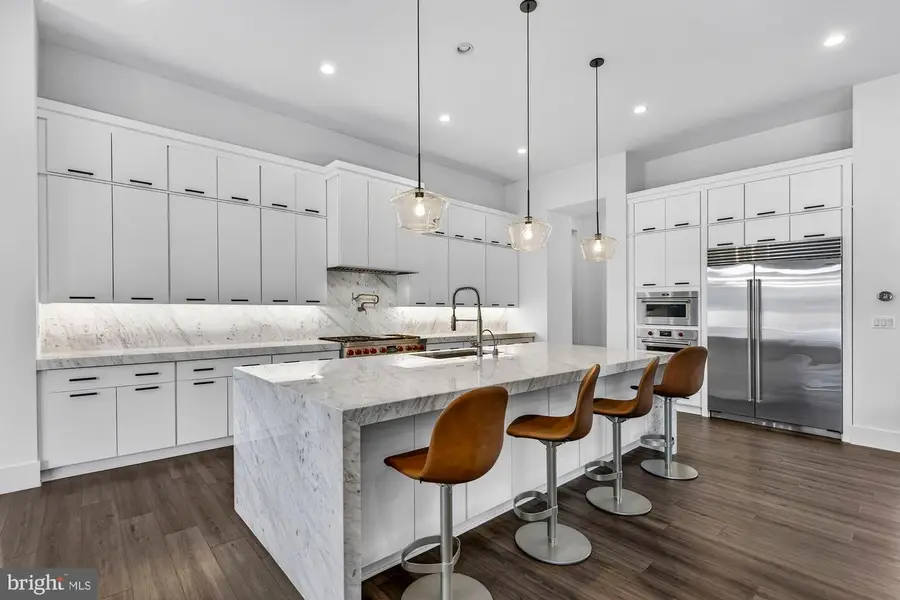 1221 Riley Preserve Ct, Great Falls, VA 22066 - #3