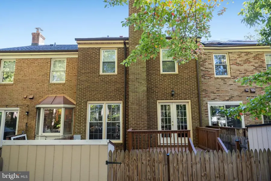 9022 Gavelwood Ct, Springfield, VA 22153 - #3