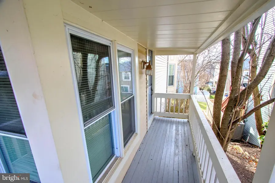 1771 Whisperhill Dr, Reston, VA 20194 - #3