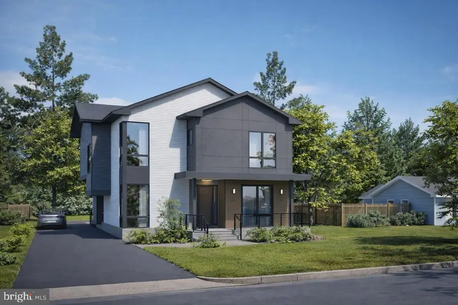 6630 Barrett Rd, Falls Church, VA 22042 - #3