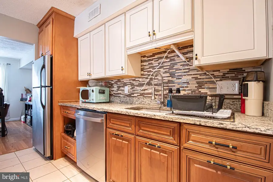 3910 Mariposa Pl #51e, Alexandria, VA 22309 - #3