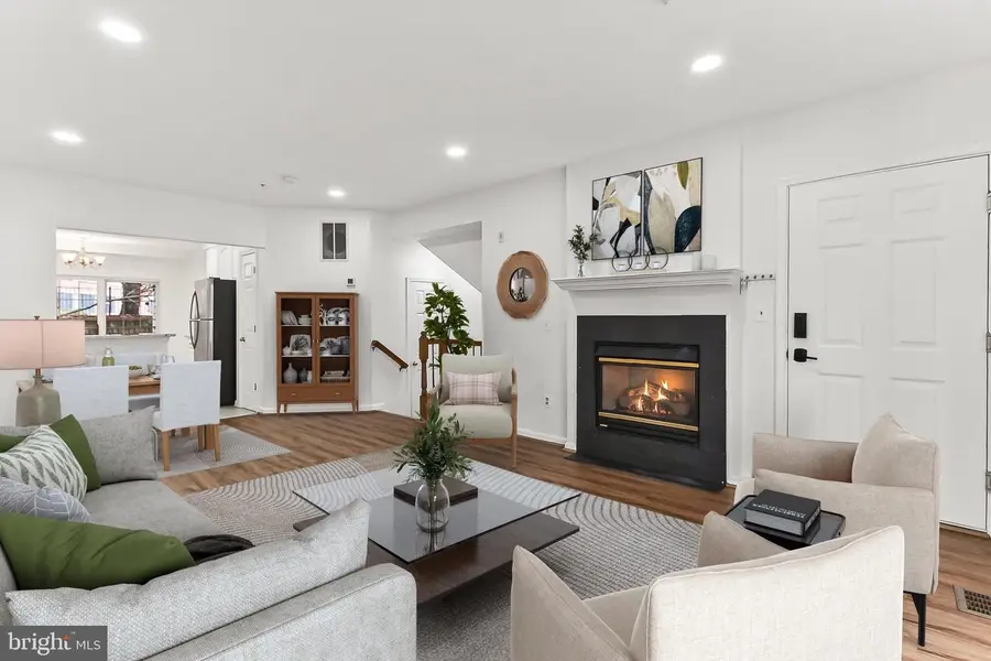 1520 Northern Neck Dr #101, Vienna, VA 22182 - #2