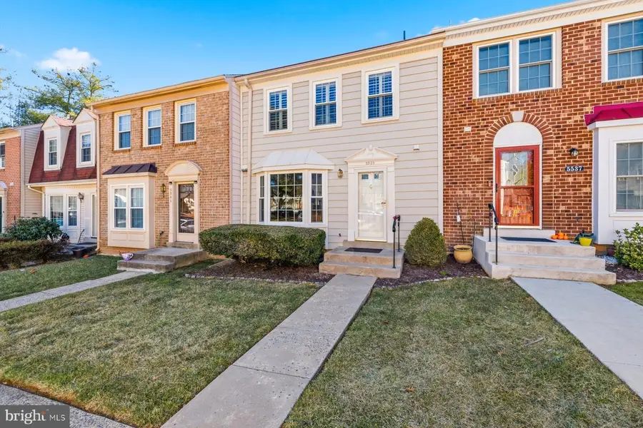 5539 Ridgeton Hill Ct, Fairfax, VA 22032 - #2
