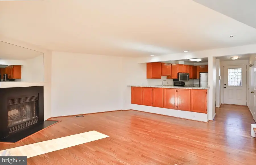 5837 Norham Dr, Alexandria, VA 22315 - #3