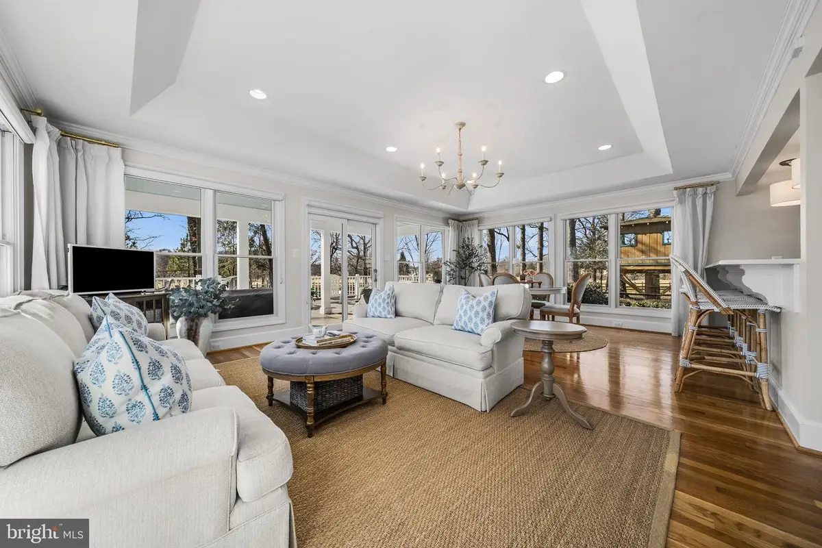 8897 Mcnair Dr, Alexandria, VA 22309 - #1