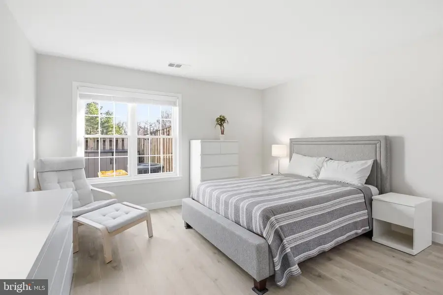 5981 First Landing Way #6, Burke, VA 22015 - #3