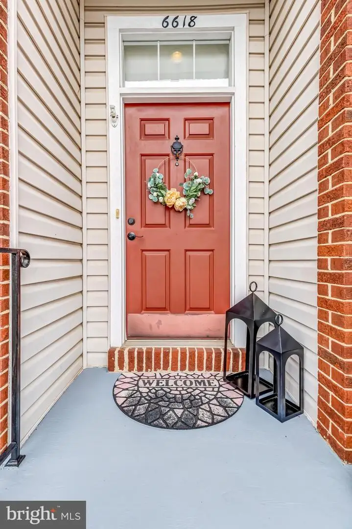6618 Hunter Creek Ln, Alexandria, VA 22315 - #2