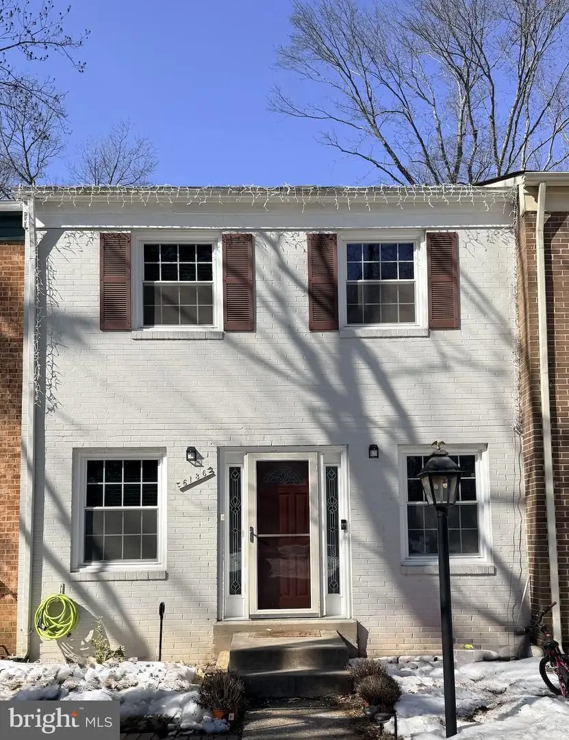 6136 Gothwaite Dr, Centreville, VA 20120 - #1