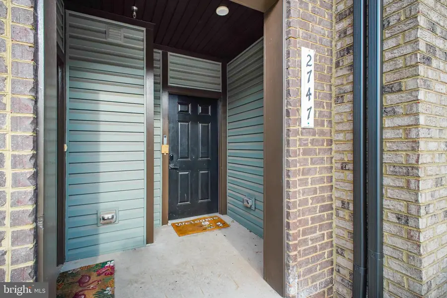 2747 Velocity Rd #30f, Herndon, VA 20171 - #2