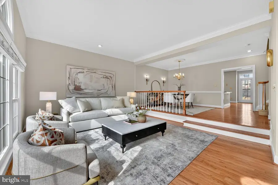 1807 Vance Pl, Vienna, VA 22182 - #3