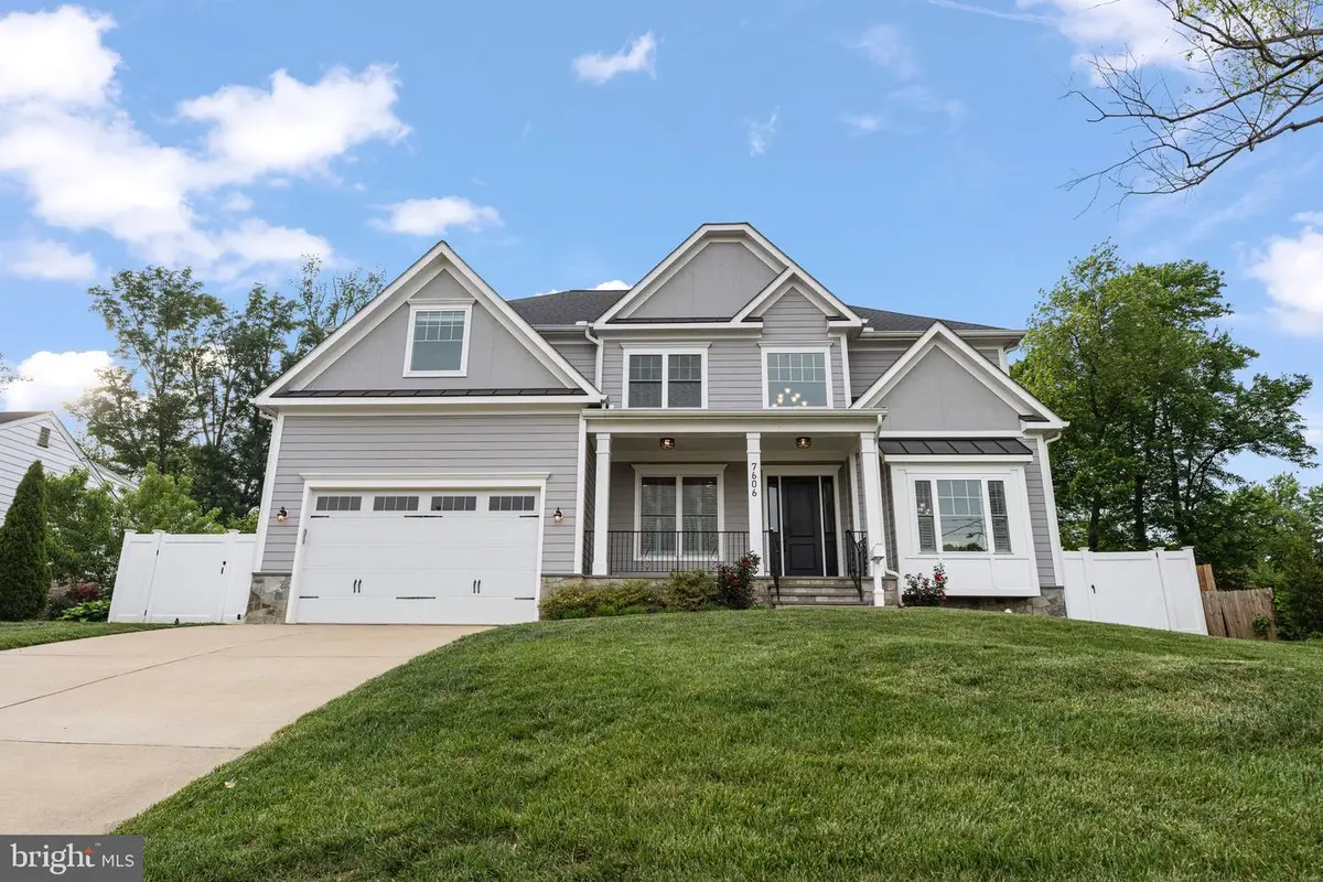 7606 Leonard Dr, Falls Church, VA 22043 - #1