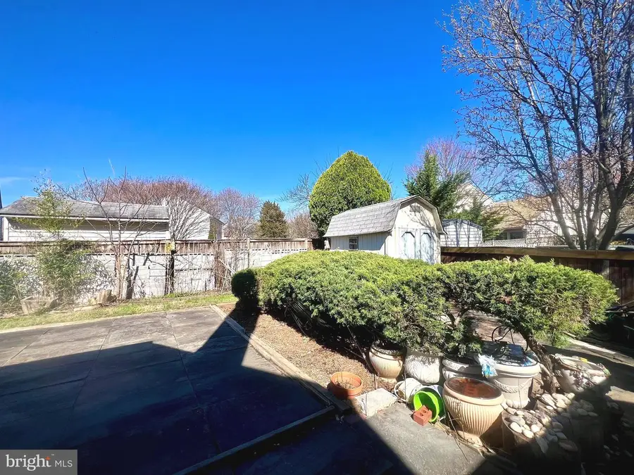 5406 Clubside Ln, Centreville, VA 20120 - #3