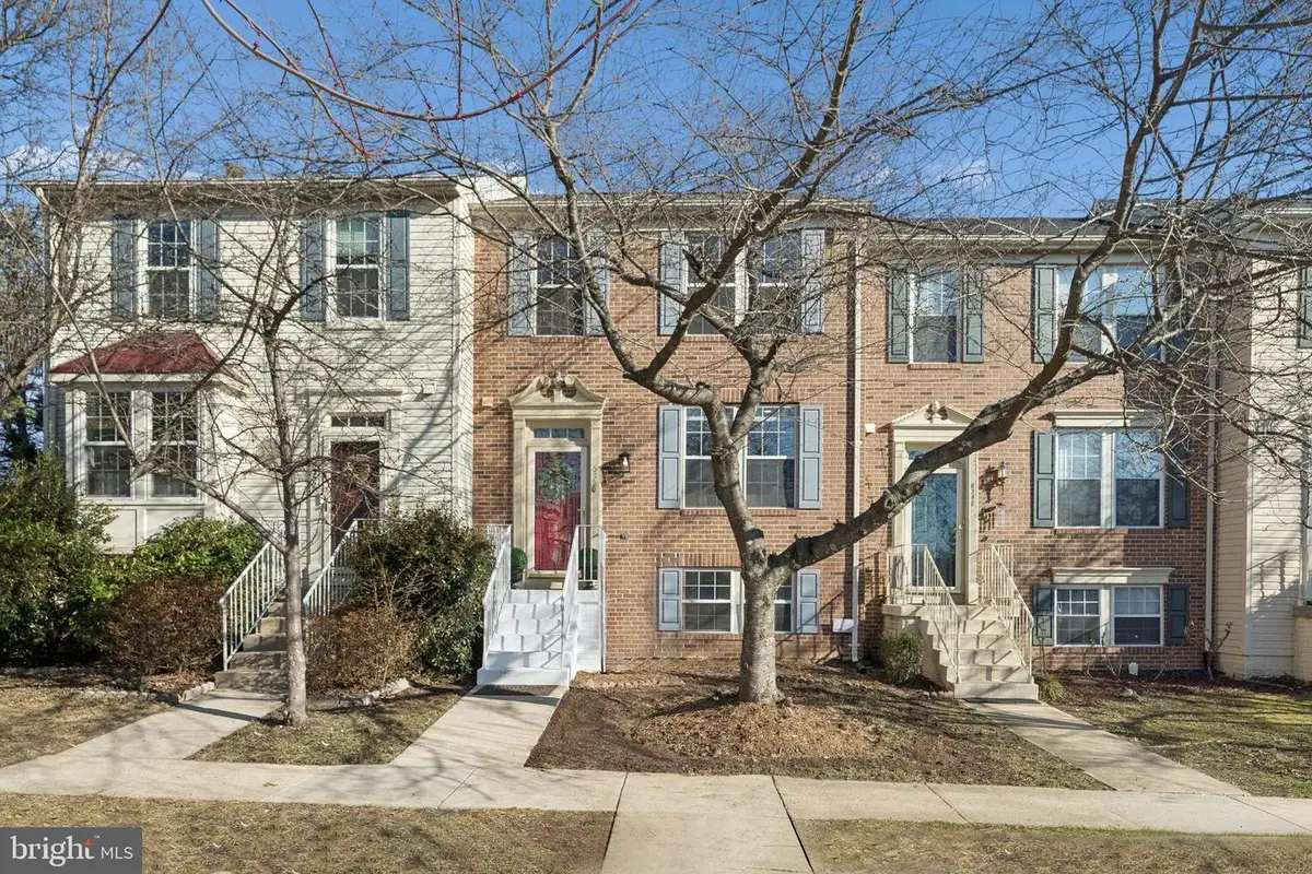 6350 Racetec Pl, Springfield, VA 22150 - #1