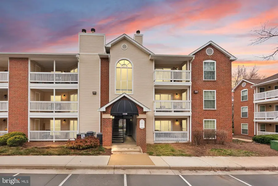 1538 Lincoln Way #201a, McLean, VA 22102 - #3