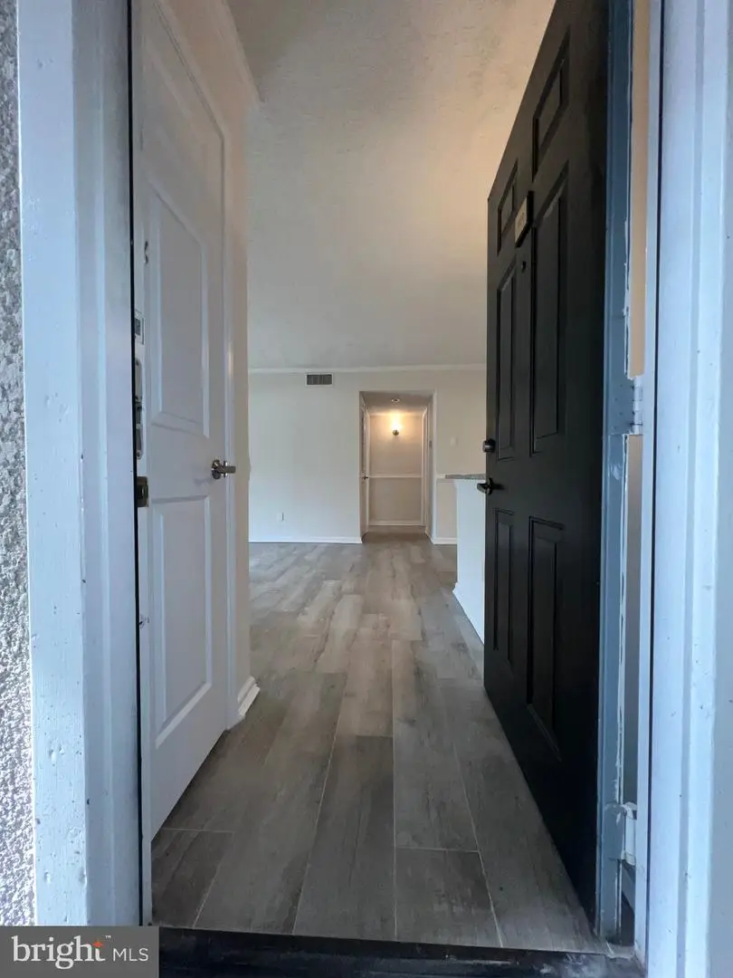 1540 Lincoln Way #101b, McLean, VA 22102 - #3