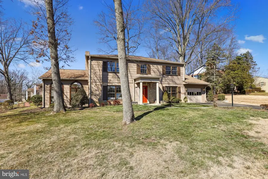 8410 Stockade Dr, Alexandria, VA 22308 - #2