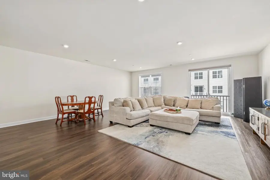 12367 Azure Ln #40, Fairfax, VA 22033 - #2