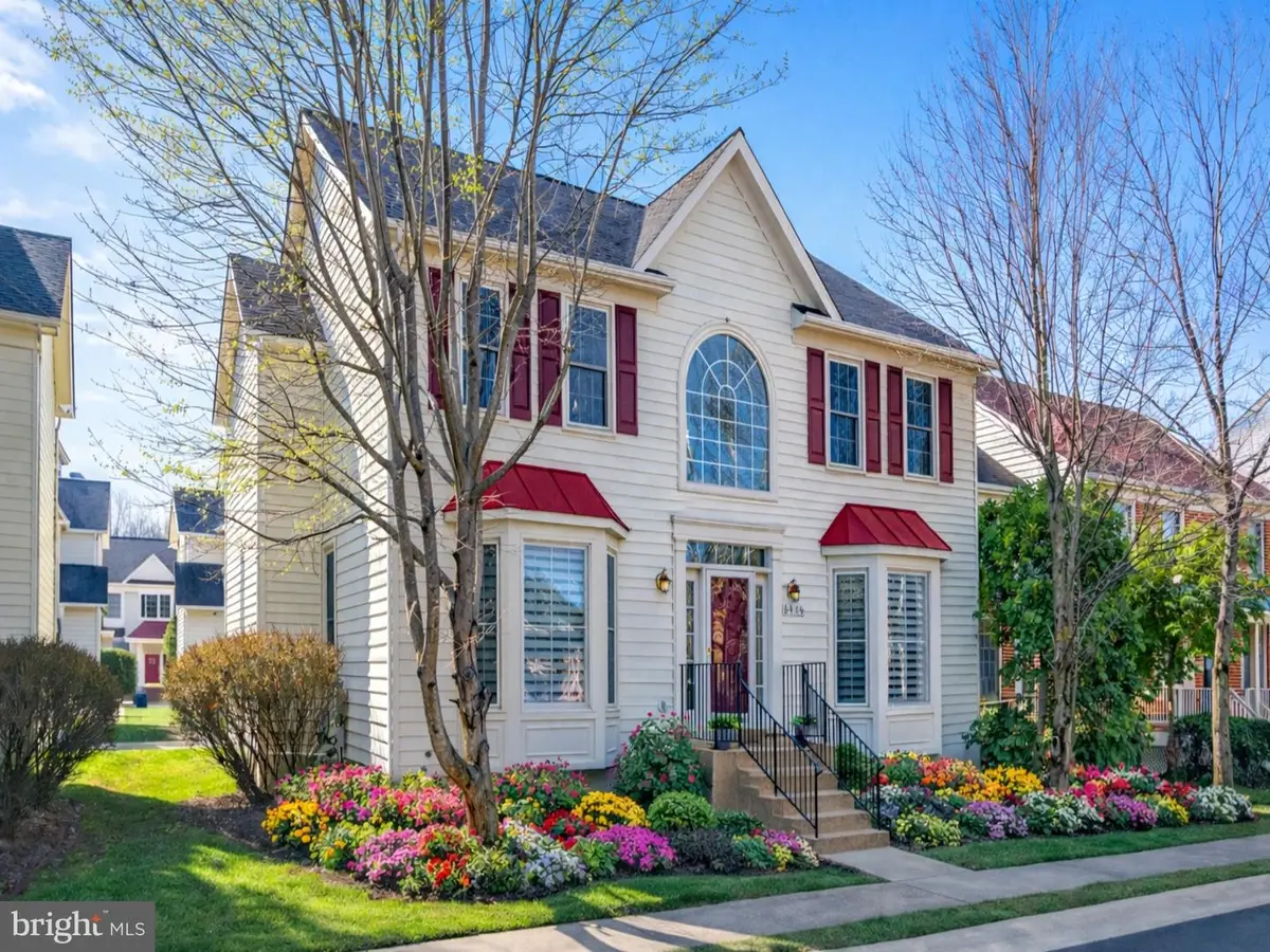 6479 Patuxent Vista Dr, Alexandria, VA 22312 - #1