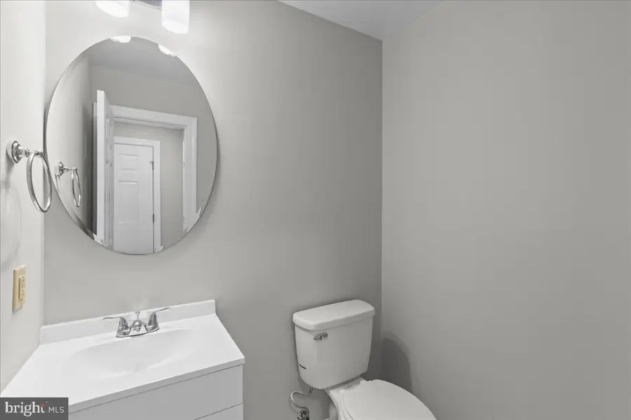 9532 Shepherd Hills Dr, Lorton, VA 22079 - #3