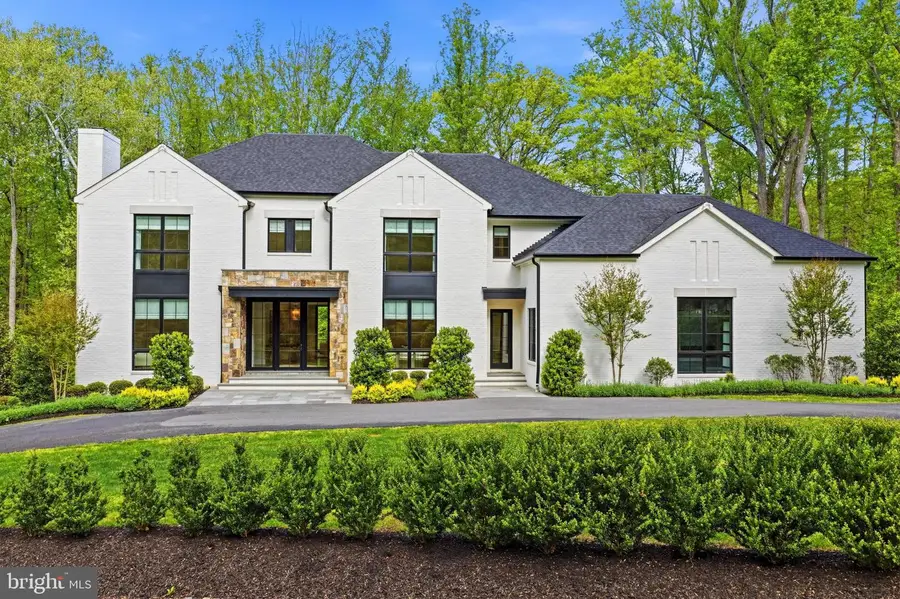 938 Saigon Rd, McLean, VA 22102 - #3