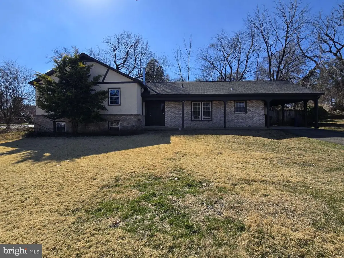 1600 Chain Bridge Rd, McLean, VA 22101 - #1