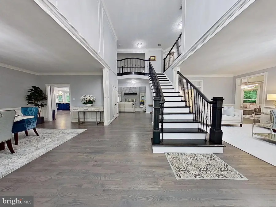 8197 Cottage Rose Ct, Fairfax Station, VA 22039 - #3