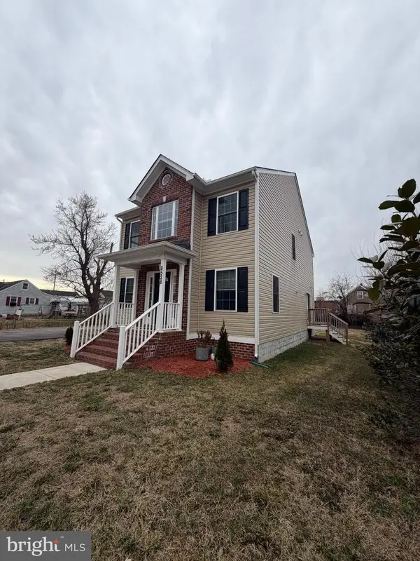 8528 Engleside St, ALEXANDRIA, VA 22309
