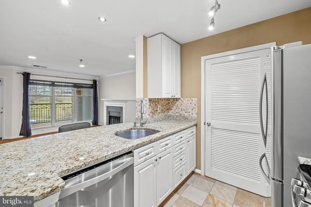 5563 Seminary Rd #107, Falls Church, VA 22041 - #1