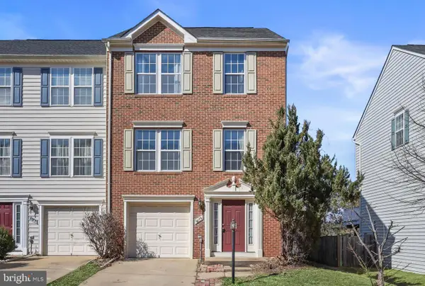 8079 Horseshoe Cottage Cir, LORTON, VA 22079