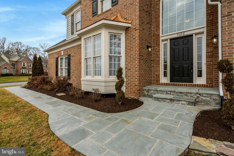9600 Nuthatch Dr, Fairfax Station, VA 22039 - #3