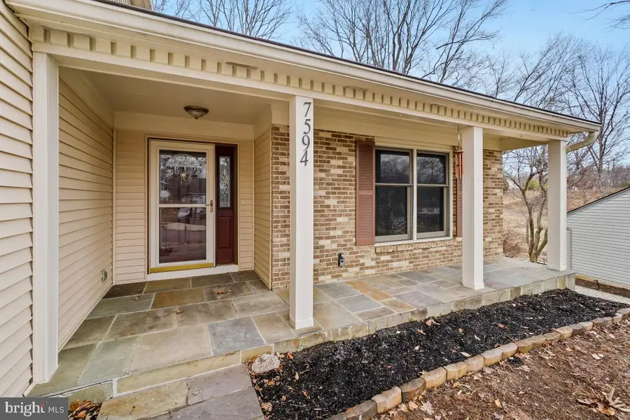 7594 Woodstown Dr, Springfield, VA 22153 - #2