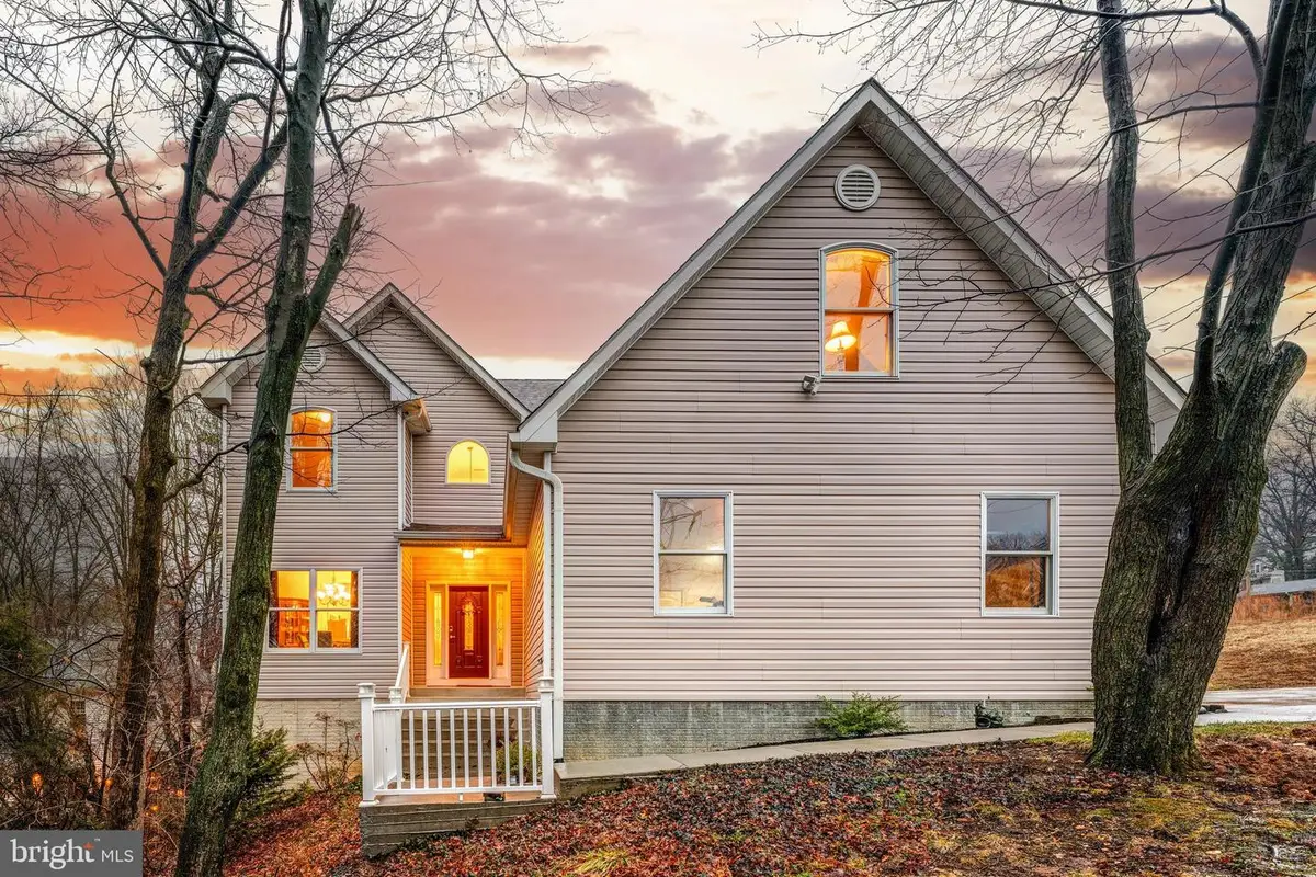 5703 Chapin Ave, Alexandria, VA 22303 - #1