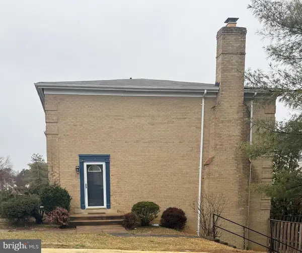 7410 Rhondda Dr, LORTON, VA 22079