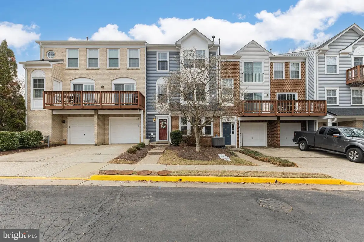 11812 Rockaway Ln #31, Fairfax, VA 22030 - #1