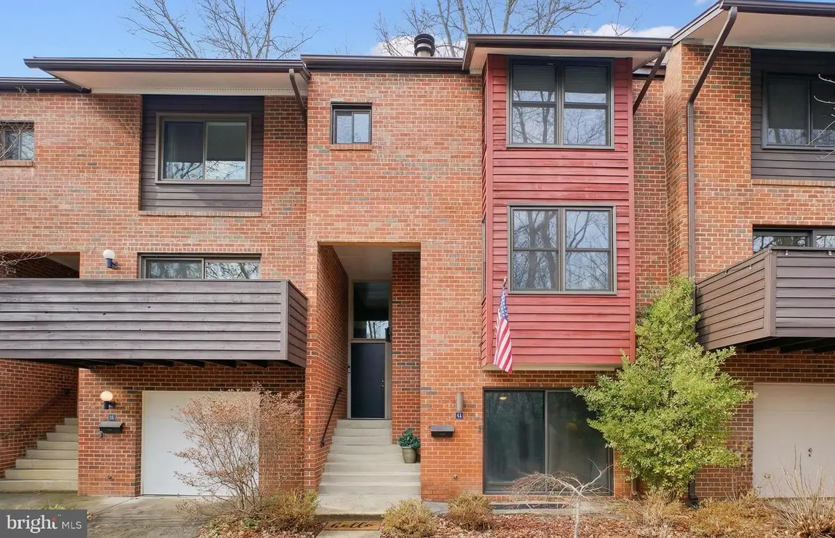 11514 Sunder Ct, Reston, VA 20190 - #1