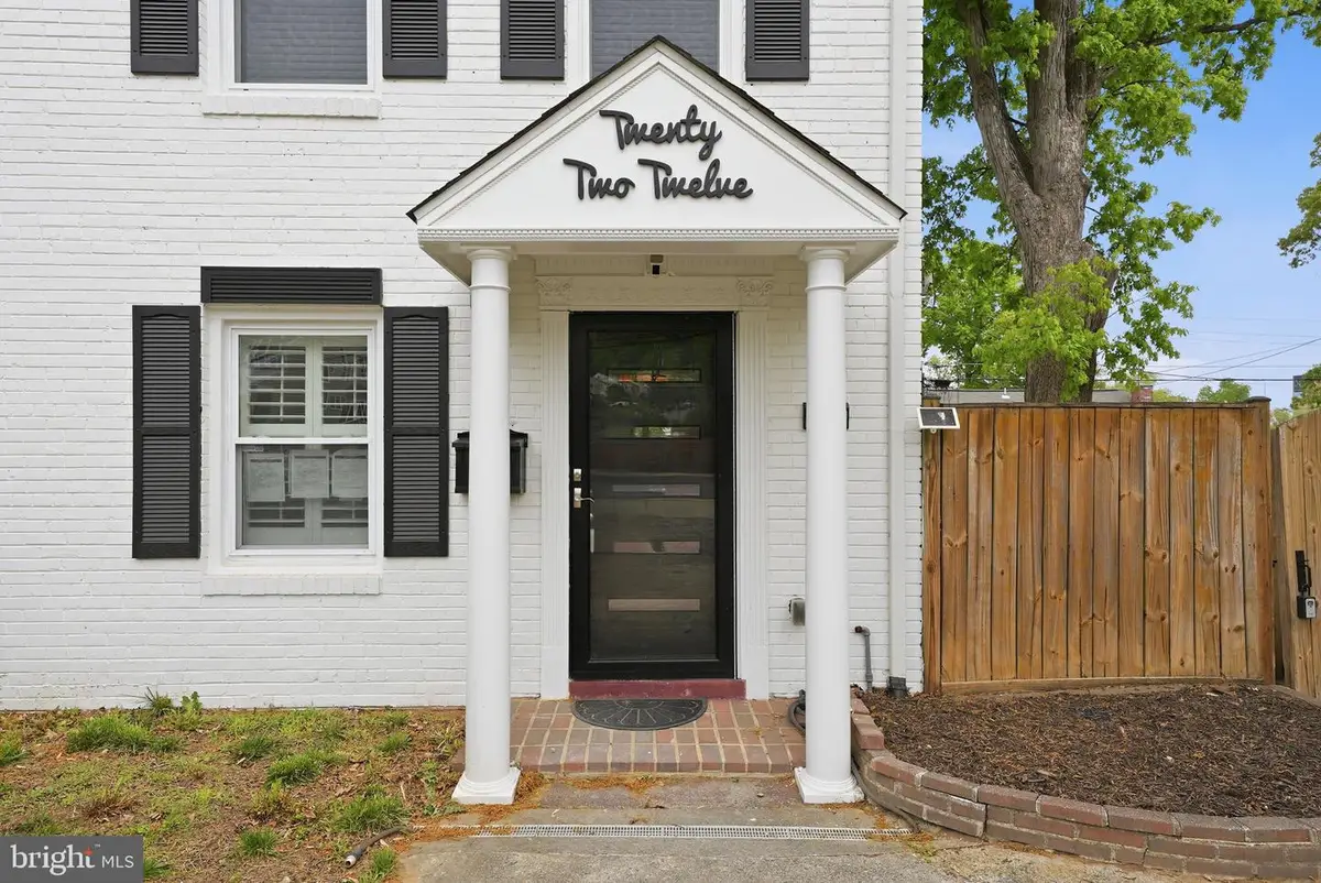 2212 Huntington Ave, Alexandria, VA 22303 - #1