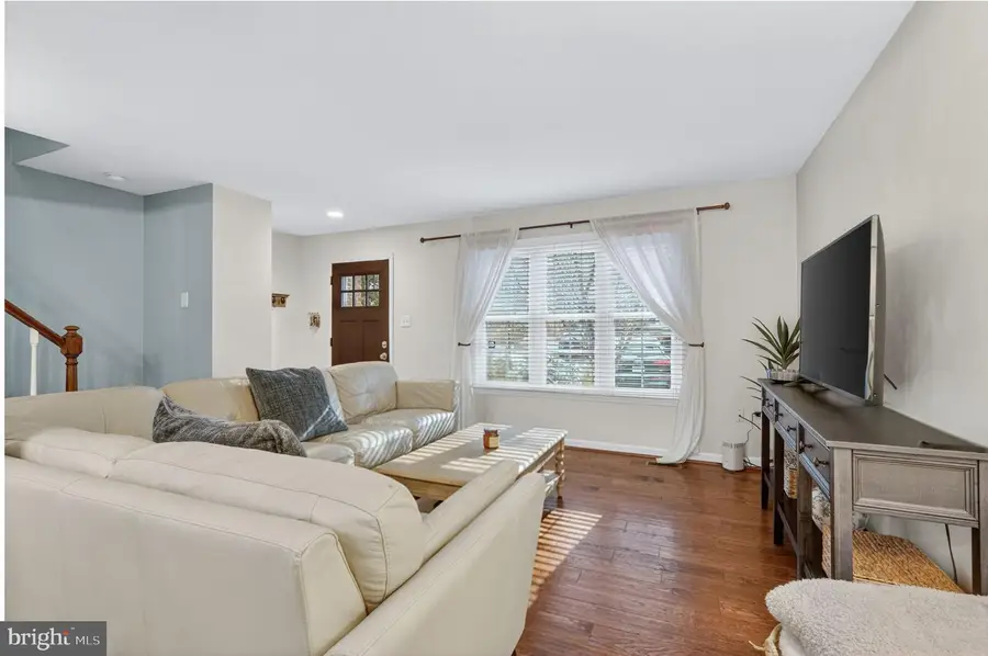 5769 Heritage Hill Dr, Alexandria, VA 22310 - #3